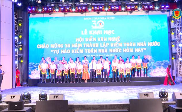 Khai mạc Hội diễn Văn nghệ chào mừng 30 năm thành lập KTNN