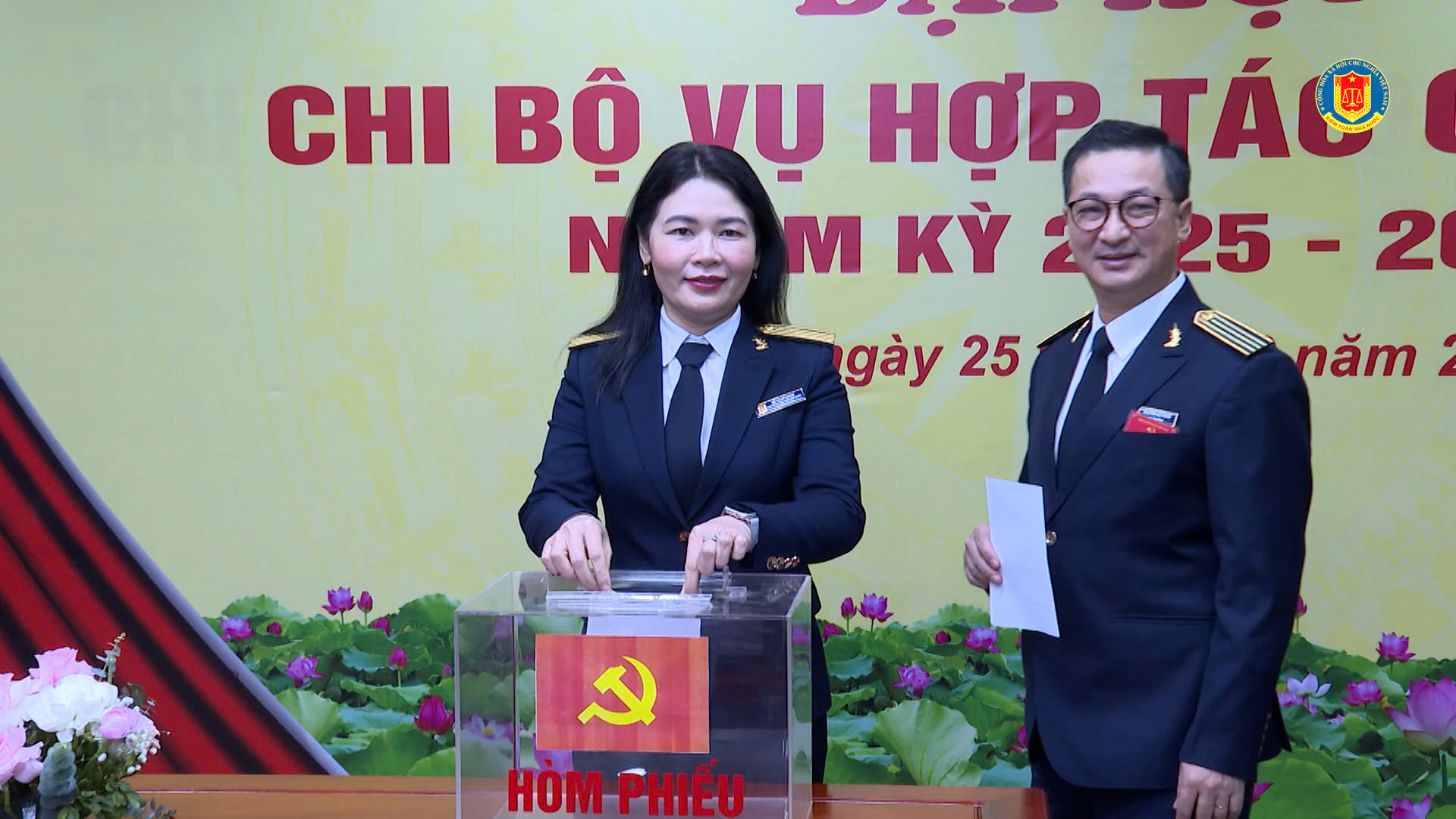 Đại hội Chi bộ Hợp tác quốc tế