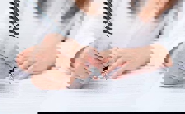 Mẫu bản kiểm điểm Đảng viên với cá nhân không giữ chức vụ lãnh đạo, quản lý 