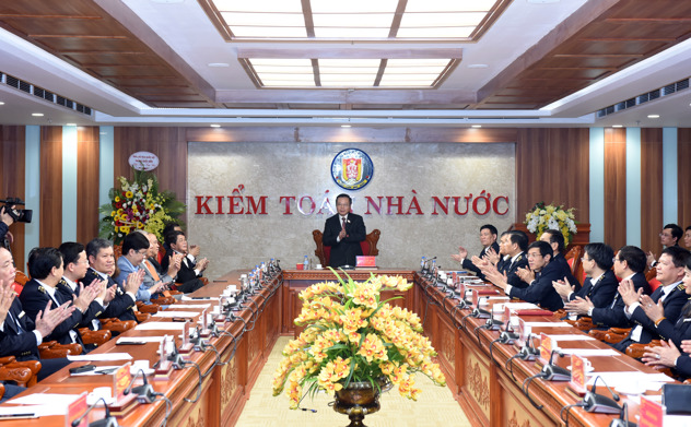 Phó Chủ tịch Quốc hội Phùng Quốc Hiển thăm và làm việc với KTNN đầu Xuân Mậu Tuất 2018