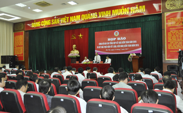 Họp báo công bố Báo cáo tổng hợp kết quả kiểm toán năm 2016 và kết quả thực hiện kết luận, kiến nghị kiểm toán năm 2015 của Kiểm toán nhà nước
