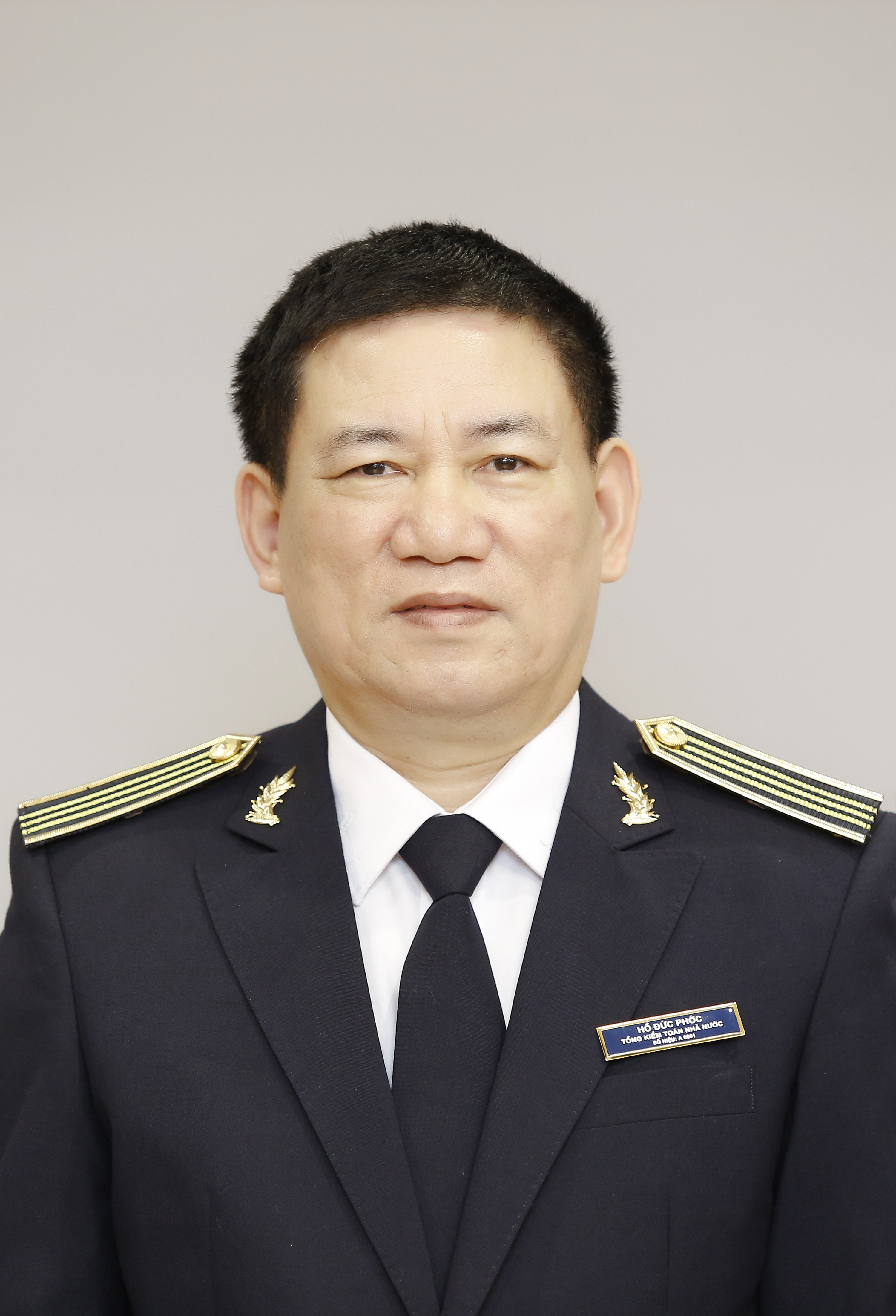 ÔNG HỒ ĐỨC PHỚC