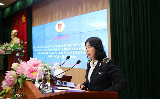 Tập huấn đề cương “Kiểm toán chuyên đề về việc quản lý quy hoạch, cấp phép xây dựng và quản lý, sử dụng đất các dự án đầu tư đô thị giai đoạn 2017-2020”