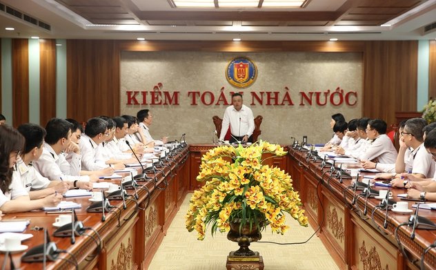 Tổng Kiểm toán nhà nước Trần Sỹ Thanh làm việc với  KTNN chuyên ngành Ia
