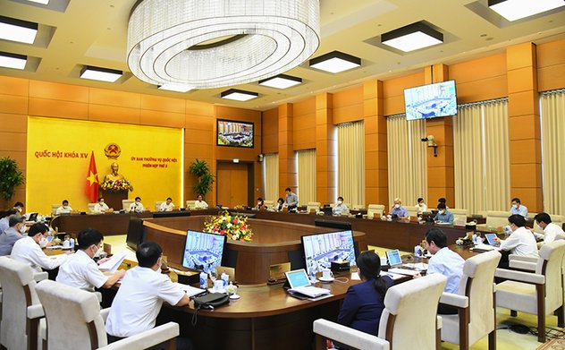 Sắp xếp các đơn vị hành chính cấp huyện, xã phải đi liền với giảm ngân sách và nâng cao năng lực của bộ máy chính quyền địa phương