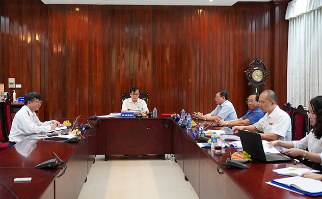 Nghiệm thu đề tài cấp Bộ "Hoàn thiện tổ chức kiểm toán thuế tại các doanh nghiệp ngoài quốc doanh"