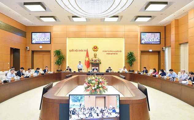 Uỷ ban Thường vụ Quốc hội cho ý kiến về báo cáo tổng kết, đánh giá việc thực hiện các biện pháp và giải pháp cấp bách trong phòng, chống dịch tại Nghị quyết 30/2021/QH 15