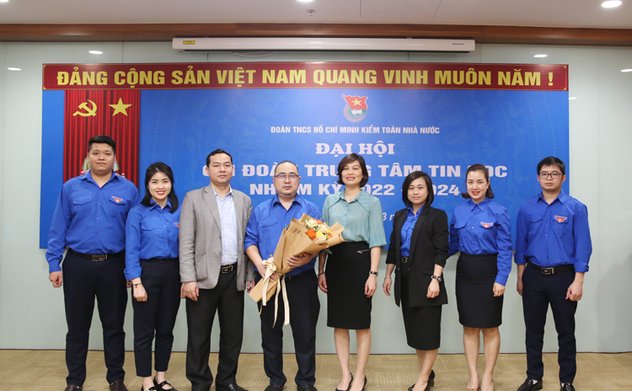 Đại hội Chi đoàn Trung tâm Tin học nhiệm kỳ 2022-2024: Phát huy tinh thần tuổi trẻ sáng tạo
