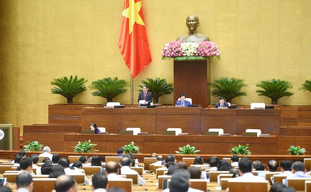 Thông qua Nghị quyết về thí điểm một số cơ chế, chính sách đặc thù phát triển tỉnh Khánh Hòa