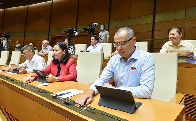 Quốc hội thông qua 02 Nghị quyết về việc thành lập Đoàn giám sát chuyên đề của Quốc hội năm 2023