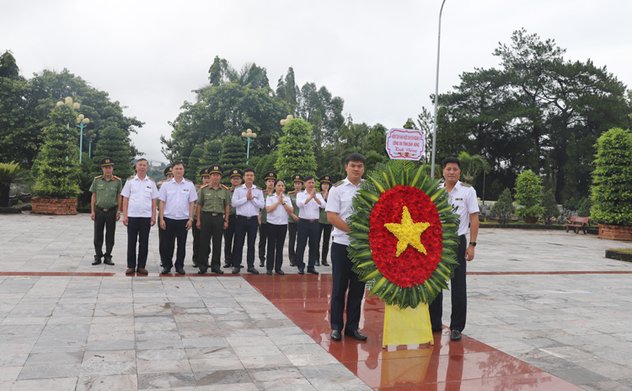 Kiểm toán nhà nước chuyên ngành Ib tổ chức Chương trình Tri ân và sẻ chia yêu thương