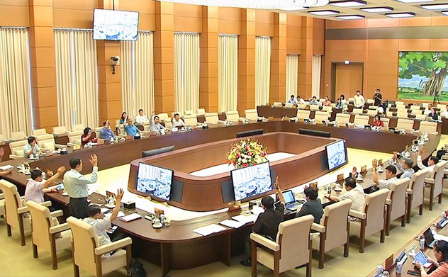 Ủy ban Thường vụ Quốc hội cho ý kiến về dự thảo Nghị quyết ban hành Nội quy kỳ họp Quốc hội (sửa đổi) tại phiên họp chuyên đề pháp luật