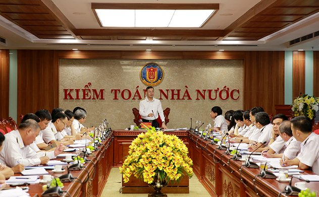Ủy viên Ban Chấp hành Trung ương Đảng, Phó Tổng Kiểm toán nhà nước phụ trách Ngô Văn Tuấn làm việc với KTNN chuyên ngành Ia