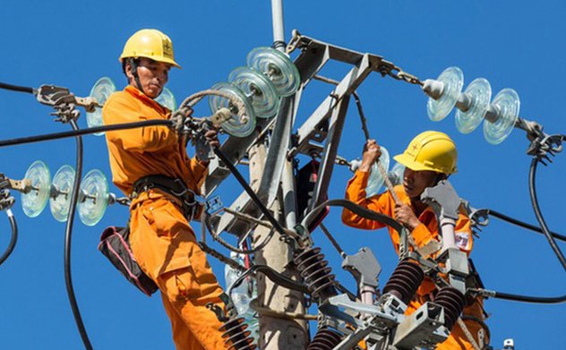 Khẩn trương xây dựng, trình Quốc hội dự án Luật Quản lý, sử dụng vốn Nhà nước đầu tư vào sản xuất, kinh doanh tại doanh nghiệp (sửa đổi)