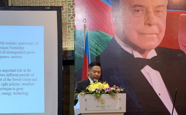 Phó Tổng Kiểm toán nhà nước Đặng Thế Vinh, Chủ tịch Hội hữu nghị Việt Nam- Azerbaijan dự Chương trình kỷ niệm 99 năm Ngày sinh cố Tổng thống Azerbaijan Heyda Aliyev