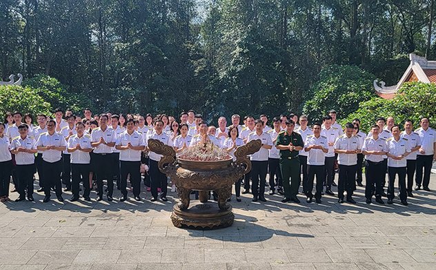 Kiểm toán nhà nước chuyên ngành Ia tổ chức hoạt động về nguồn, dâng hương, học tập và sinh hoạt chính trị tại Khu Di tích K9 - Đá Chông, Ba Vì, Hà Nội