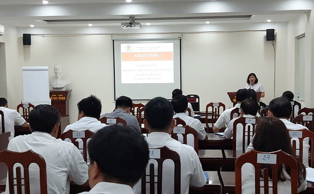 KTNN tổ chức lớp Bồi dưỡng kiến thức kiểm toán việc quản lý và sử dụng đất đai