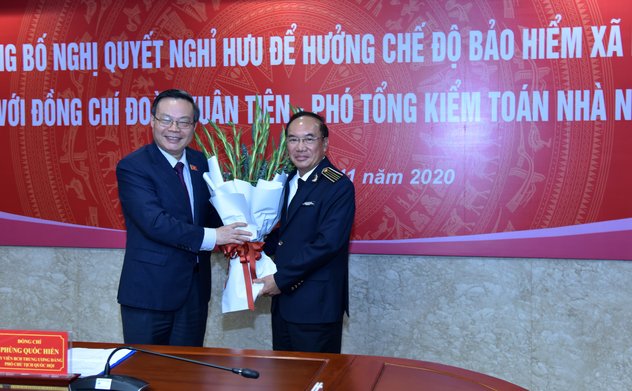 Công bố Nghị quyết của Uỷ ban Thường vụ Quốc hội về việc nghỉ hưu với đối với Phó Tổng Kiểm toán nhà nước Đoàn Xuân Tiên