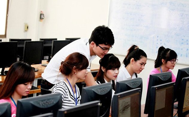 Tự chủ tại các trường đại học công lập: Ngăn chặn tình trạng "xé rào"