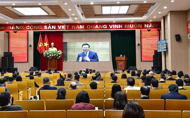 Hội nghị toàn quốc nghiên cứu, học tập, quán triệt Nghị quyết Hội nghị Trung ương 8 khóa XIII