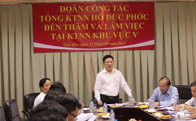 Tổng Kiểm toán nhà nước Hồ Đức Phớc thăm và làm việc tại KTNN khu vực V