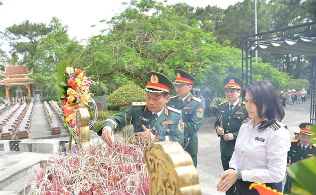 Hành trình về nguồn, tri ân các Anh hùng liệt sĩ