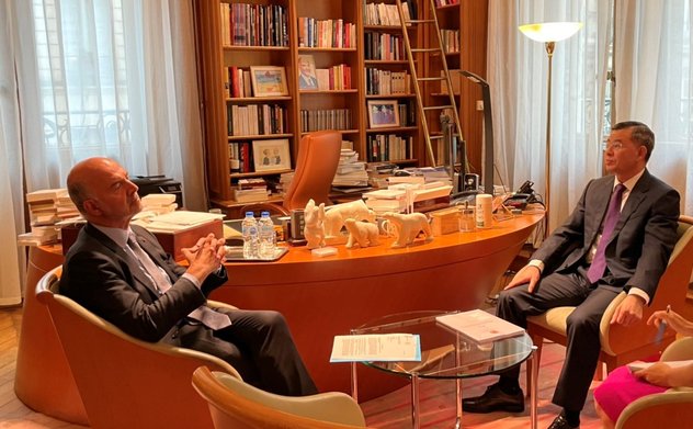 Chủ tịch thứ nhất Tòa Thẩm kế Pháp tiếp xã giao Tổng Kiểm toán nhà nước Ngô Văn Tuấn