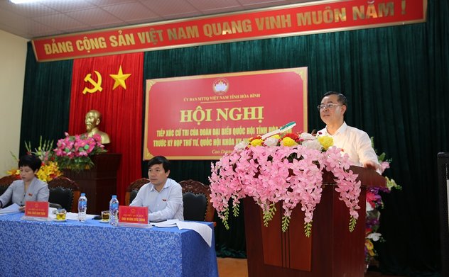 Ủy viên BCHTW Đảng, Phó Tổng Kiểm toán nhà nước phụ trách Ngô Văn Tuấn tiếp xúc cử tri trước Kỳ họp thứ Tư, Quốc hội khóa XV, nhiệm kỳ 2021 - 2026 tại Lương Sơn, Hoà Bình