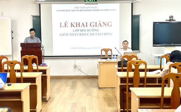 KTNN khai giảng lớp bồi dưỡng kiểm toán báo cáo tài chính