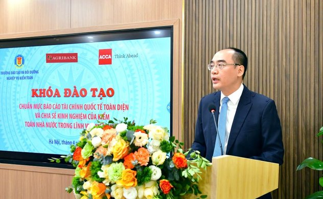 Bồi dưỡng về IFRS và chia sẻ kinh nghiệm của Kiểm toán nhà nước trong lĩnh vực ngân hàng