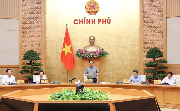 Chính phủ họp chuyên đề về xây dựng pháp luật và ổn định kinh tế vĩ mô