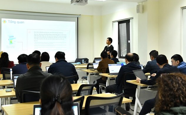 Tổ chức các lớp bồi dưỡng về lý thuyết, kỹ năng và hệ thống thông tin phục vụ kiểm toán