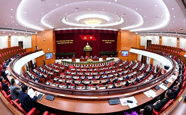 Ngày làm việc thứ nhất của Hội nghị Trung ương 10 khóa XIII