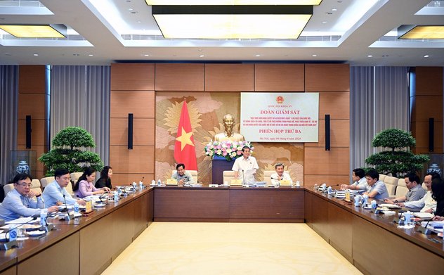 Phối hợp hoàn thiện báo cáo kết quả giám sát việc thực hiện Nghị quyết số 43/2022/QH15