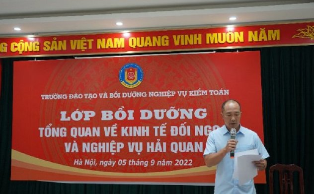Khai giảng Lớp bồi dưỡng Tổng quan về kinh tế đối ngoại và nghiệp vụ hải quan