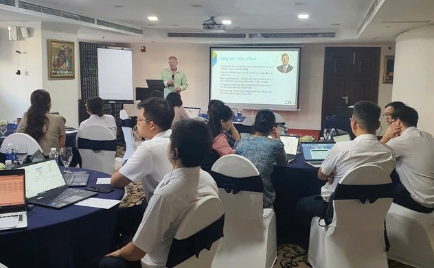 Khai giảng Khóa đào tạo "Kỹ năng phỏng vấn dành cho kiểm toán viên nhà nước hoạt động và Lập báo cáo kiểm toán"