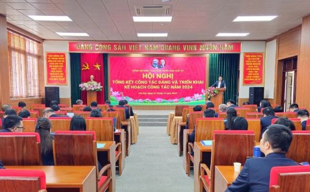 Nỗ lực hoàn thành tốt nhiệm vụ được giao