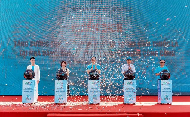 Thúc đẩy thực hiện môi trường không khói thuốc lá tại nhà hàng, khách sạn và các địa điểm công cộng