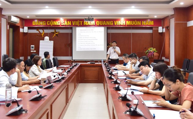 Bồi dưỡng kiến thức về kiểm toán nợ công