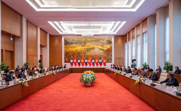 Củng cố, vun đắp mối quan hệ đặc biệt Việt Nam - Lào