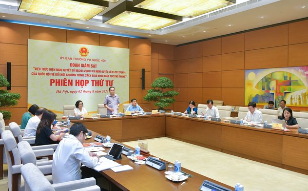 Phó Chủ tịch Thường trực Quốc hội Trần Thanh Mẫn chủ trì buổi làm việc của Đoàn giám sát về “Việc thực hiện Nghị quyết số 88/2014/QH13 và Nghị quyết số 51/2017/QH14 của Quốc hội về đổi mới Chương trình, sách giáo khoa giáo dục phổ thông”