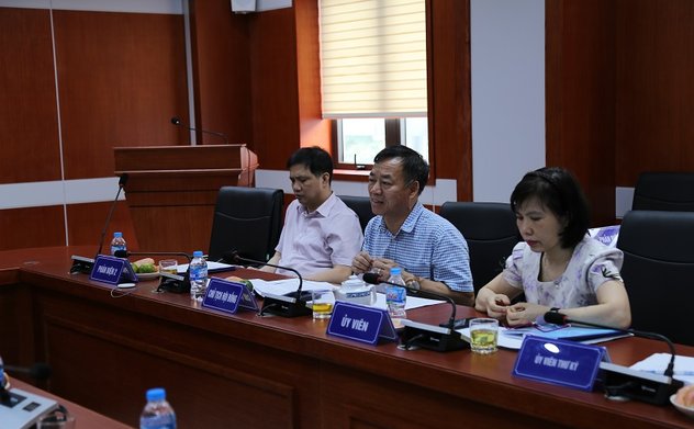 Giải pháp hoàn thiện tổ chức kiểm toán kiểm toán hoạt động đấu thầu, mua sắm trang thiết bị giáo dục do Kiểm toán nhà nước thực hiện