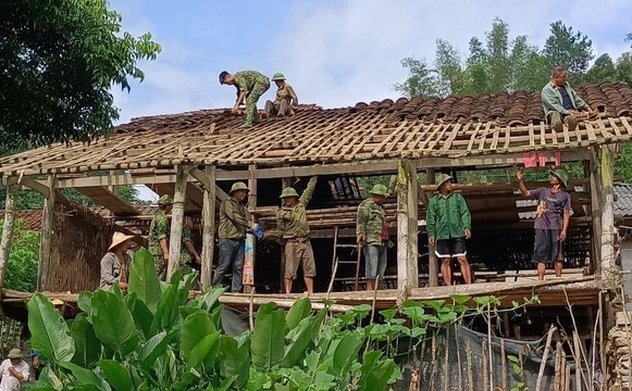 Thủ tướng yêu cầu: Tiếp tục đẩy mạnh triển khai xóa nhà tạm, nhà dột nát trên phạm vi cả nước