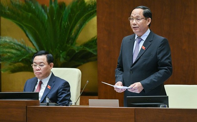 Cần phân chia hai cấp ngân sách từ nguồn thu thông qua đấu giá biển số ô tô