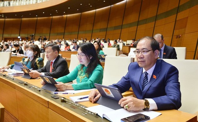 Tiếp tục ổn định vĩ mô, phát triển các động lực tăng trưởng mới của nền kinh tế