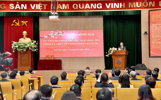 Uỷ viên Bộ Chính trị, Chủ tịch Quốc hội Vương Đình Huệ thăm, chúc Tết Kiểm toán nhà nước