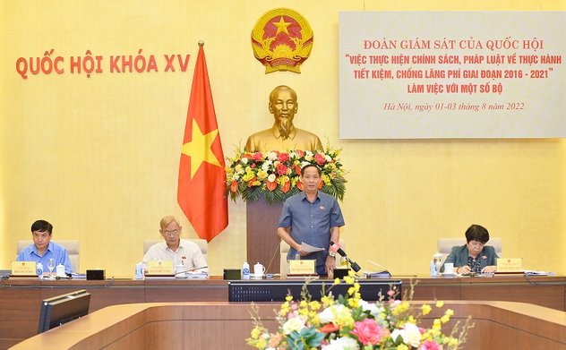 Phó Chủ tịch Quốc hội, Thượng tướng Trần Quang Phương làm việc với Bộ Thông tin và Truyền thông về thực hành tiết kiệm, chống lãng phí