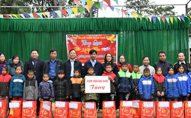 Công đoàn KTNN tích cực tham gia các hoạt động chào mừng kỷ niệm 30 năm Ngày thành lập Ngành