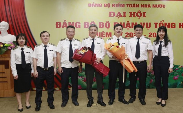 Đảng bộ Vụ Tổng hợp: Đoàn kết, đổi mới, vững mạnh toàn diện