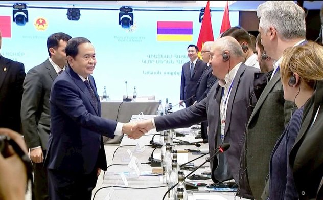 Chủ tịch Quốc hội Trần Thanh Mẫn dự Tọa đàm doanh nghiệp Việt Nam - Armenia